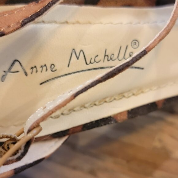 Anne Michelle Rise Up 3 3/4" heel Animal Print T Strap Stiletto Heel Pumps - Picture 13 of 14